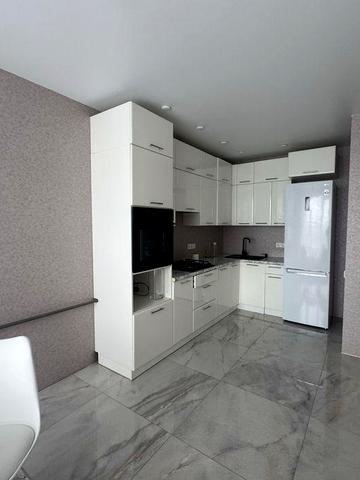 Здам 1 кк Миколи Сінгаївського, 6б