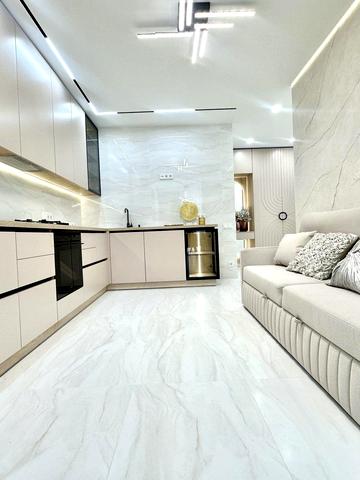 Щаслива вул., (вул. Щаслива, 63)