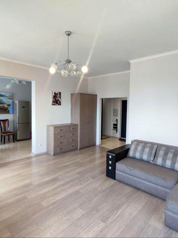 Срібнокільська вул., 3-В