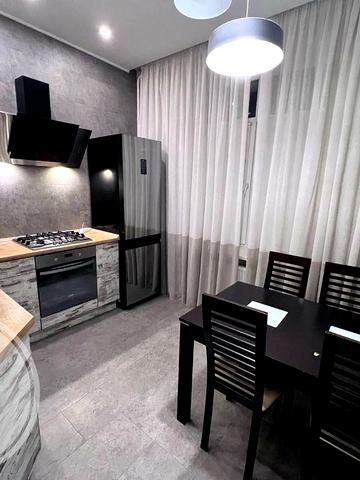 Оренда 2к квартири в ЖК «Єліт Південь» на 1 поверсі з 6 з індив. опал