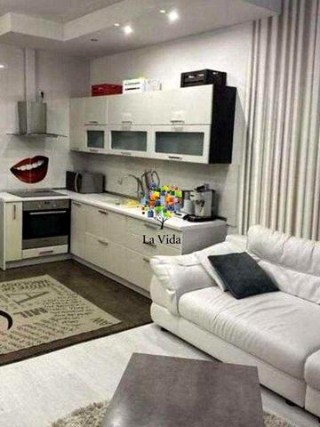 Продаж 1к квартири Лаврухіна 12