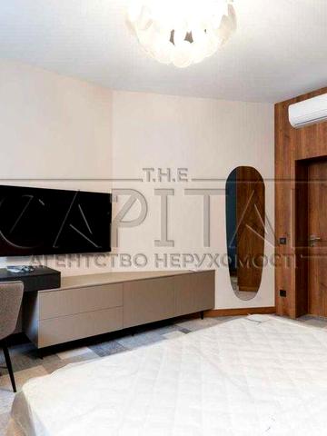 Оренда / 2-кім Квартири / Поділ / Воздвиженка / Є Інвертор