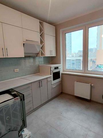 Трикімнатна квартира 75 м.кв., Подільський р-н. ЖК Новомостицько-Замковецький