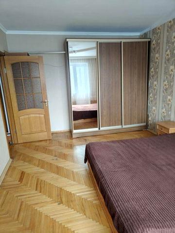 Здам в оренду двох кімнатну квартиру