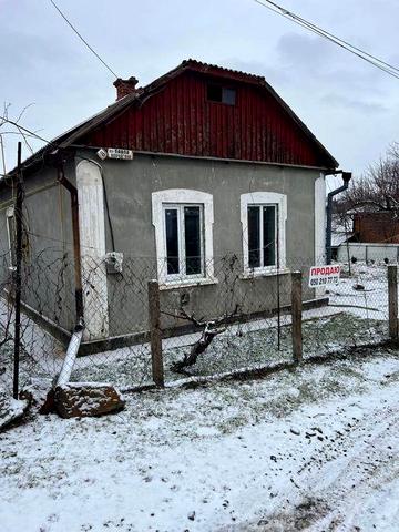 Продаж будинку в районі автовокзалу, на березі річки
