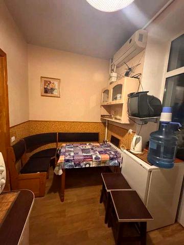Оренда 2к квартири Нагорний Олеся Гончара вул. 8