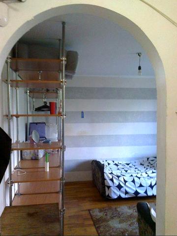 Продам 1-кімнатну квартиру в самому центрі міста, вул. Героїв України