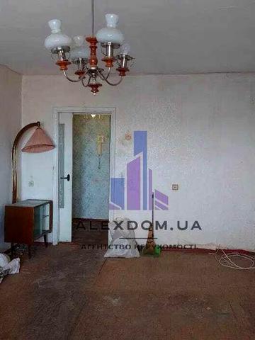 Продаж 1к квартири вул. Сержа Ліфаря 16. Троещина