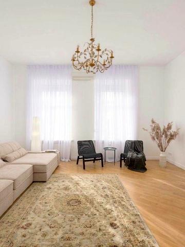 Саксаганського вул., 58