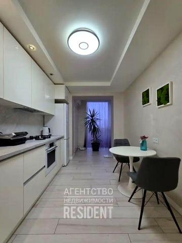 Сдам 2 ком ЖК Атмосфера. Газовое. Мало отключают свет. Паркинг