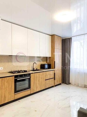 Оренда 1к квартири у Central Park поряд парку Шевченка