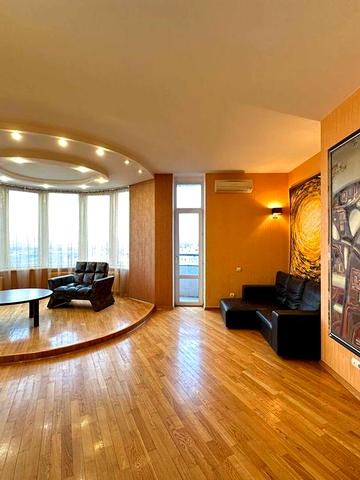 Сдам 2 комнатная квартира улица Молдовская 2 метро Шулявская