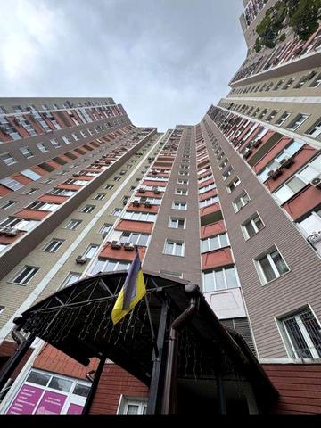 Сдаю 2 комн. квартиру в доме с Генератором на Урловской,30