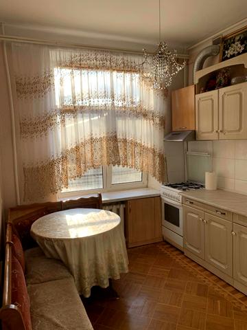 Софіївська вул., 20