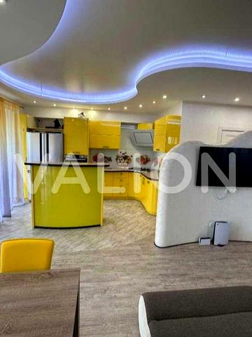 Продам 5кім.квартиру 140кв.м. ЖК Петрівський Квартал Б.Хмельницького,5 ЖК Петрівський Квартал