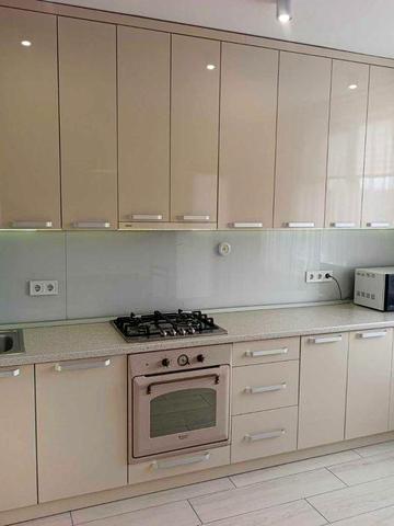 Здається 1-кім. квартира в новобудові  на Сихові вул. Монастирського.