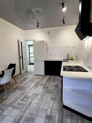 Красивая однокомнатная квартира в новом доме.