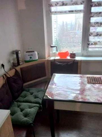 Продаж 3 к. квартири, просп. Відрадний 61, Соломянський