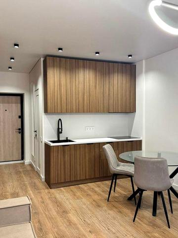 Квартира-студія в передмісті Києва