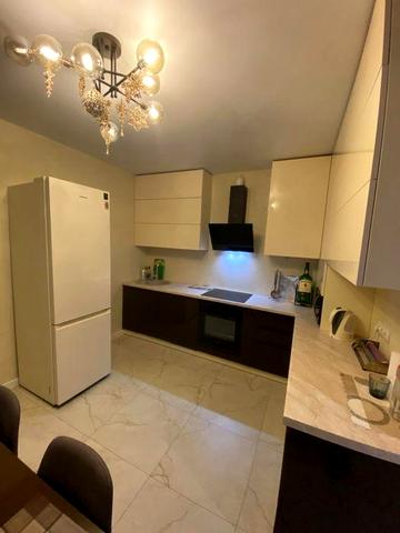 Центр Вінниці продаж 2 кімнатна, ЖК Рівʼєра , вигляд на Буг ЖК Рівʼєра