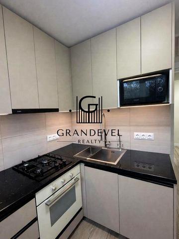 Продаж 2 к. квартира, з ремонтом Мудрака 41, Новобіличі, Академ