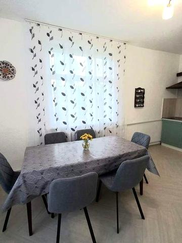 Будинок в горах, готовий для проживання або бізнесу