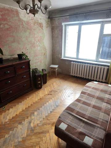 Продам двухкомнатную квартиру, Голосеевский район, метро Голосеево