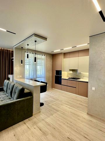 Роксоляни вул., 43