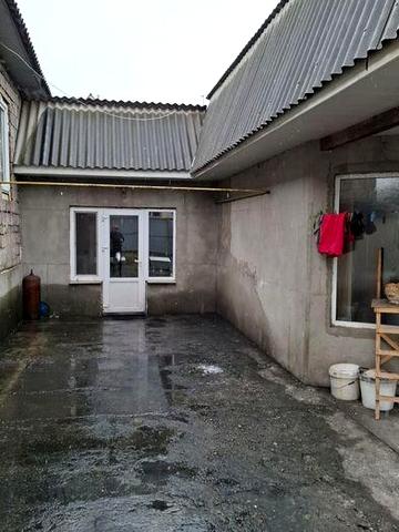 Продам учясток з домом срочно!!