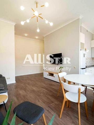 Архітектора Городецького вул., 6