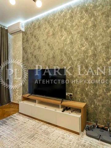 2к Сталінка Коновальця 18 центр Лесі Українки Печерськ Палац Україна