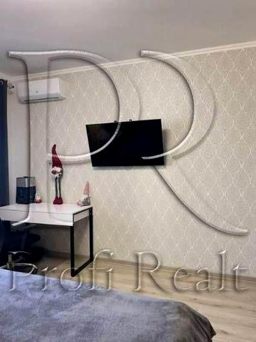 БЕЗ% 1 кімнатна з ремонтом Софія Київська/Чубинського/ЖК Сади Вишневі