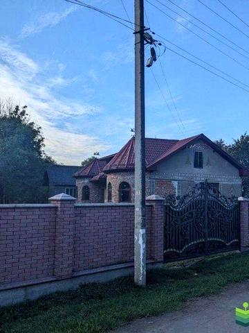 Продається будинок в с. Пшеничники (2)