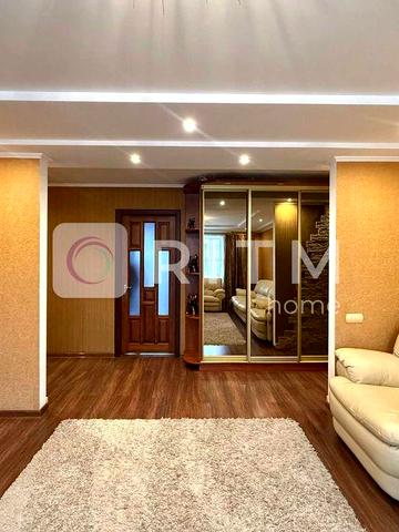 Простора 4-к. кв. для життя без компромісів 33-й район, вул. Ветеранів