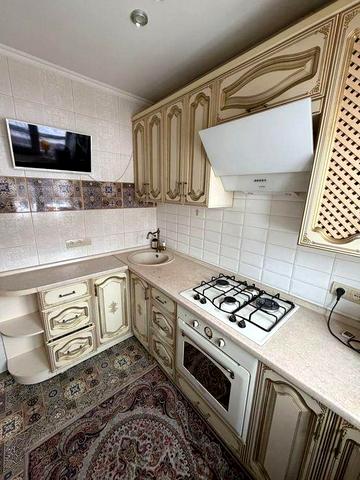 2 эт! Мира 12(Площадь)Аренда 2 ком