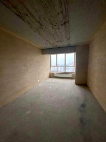 2-кімнатна квартира в центрі з автономним опаленням ОС