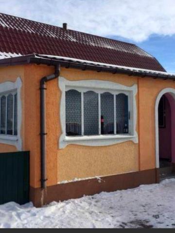 Житло.  ГК "Водяники"