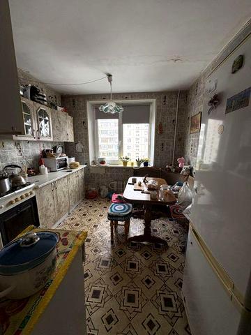 Продам 2-х комнатную квартиру на Одесской