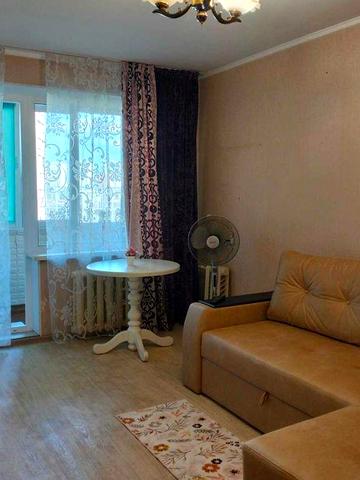 Здам 2 кімнатну квартиру метро Дарниця, вул. А. Малишка,3. Тепла, газ