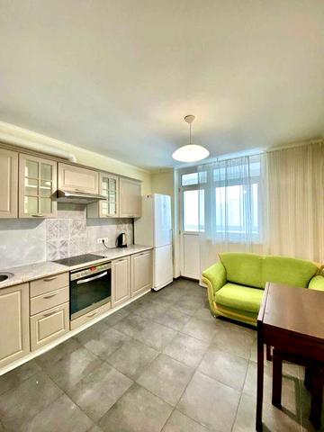 Оренда 1-ої квартири на вул Урлівська 23Г Осокорки Генератор