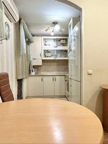 3 кімнатна з автономним газовим опаленням район Шкільний, поруч центр