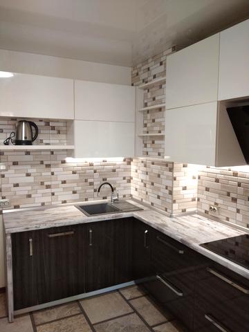 Сергія Данченка вул., 1