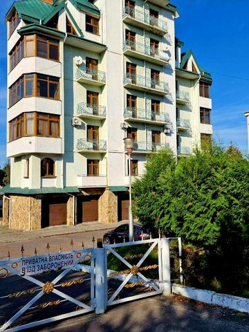 Івана Мазепи вул., 19Б