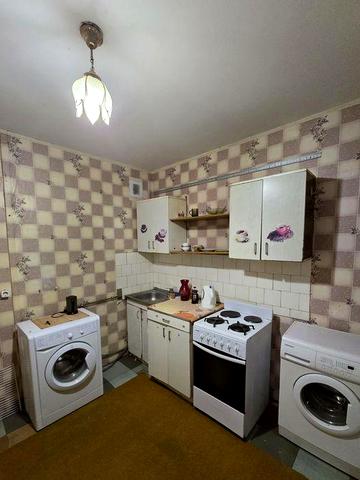 Сдам 1ю квартиру на Покровском