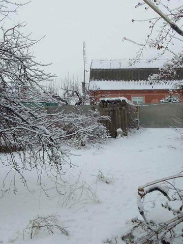 Продаем хатку село Салевінки