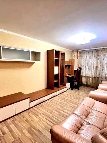 Продам 3х комн квартиру пр Аэрокосмический 1/9 с ремонтом, меб.