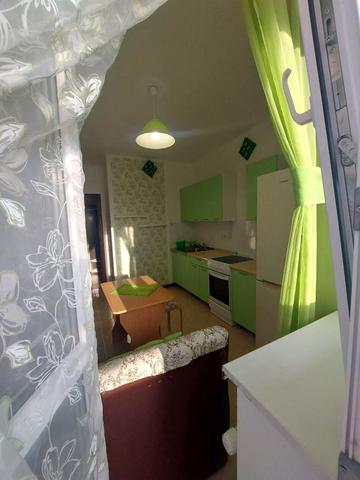 Сімї Кульженків вул. (Петра Дегтяренка), 33