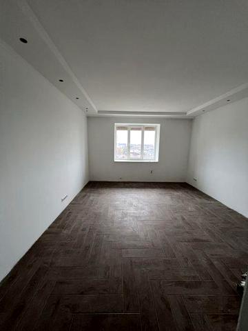 Продаж великоі 3кім квартири в центрі