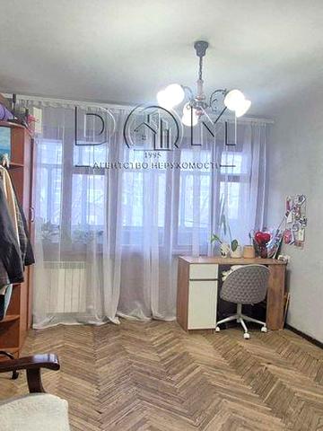 Продаж. 1-кімнт. Іоанна Павла ІІ (Лумумби), 13. Метро Палац Україна