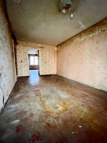 2-х кімнатна квартира Критий ринок під ремонт